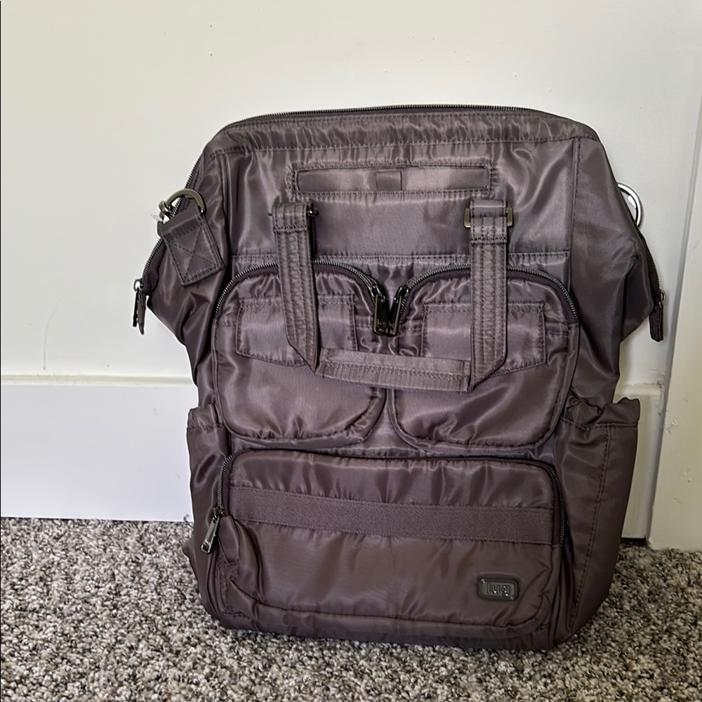 NWT Via 2 in Gunmetal Grey by Lug